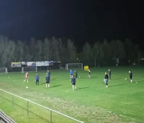 Domaradz: nowe oświetlenie na stadionie klubu sportowego