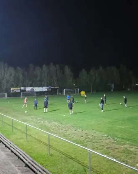 Domaradz: nowe oświetlenie na stadionie klubu sportowego